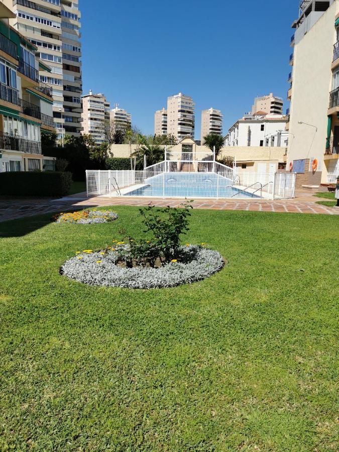Lido Beachfront Torremolinos Dış mekan fotoğraf