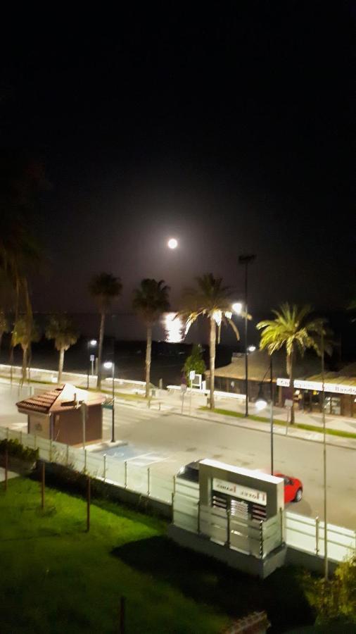 Lido Beachfront Torremolinos Dış mekan fotoğraf